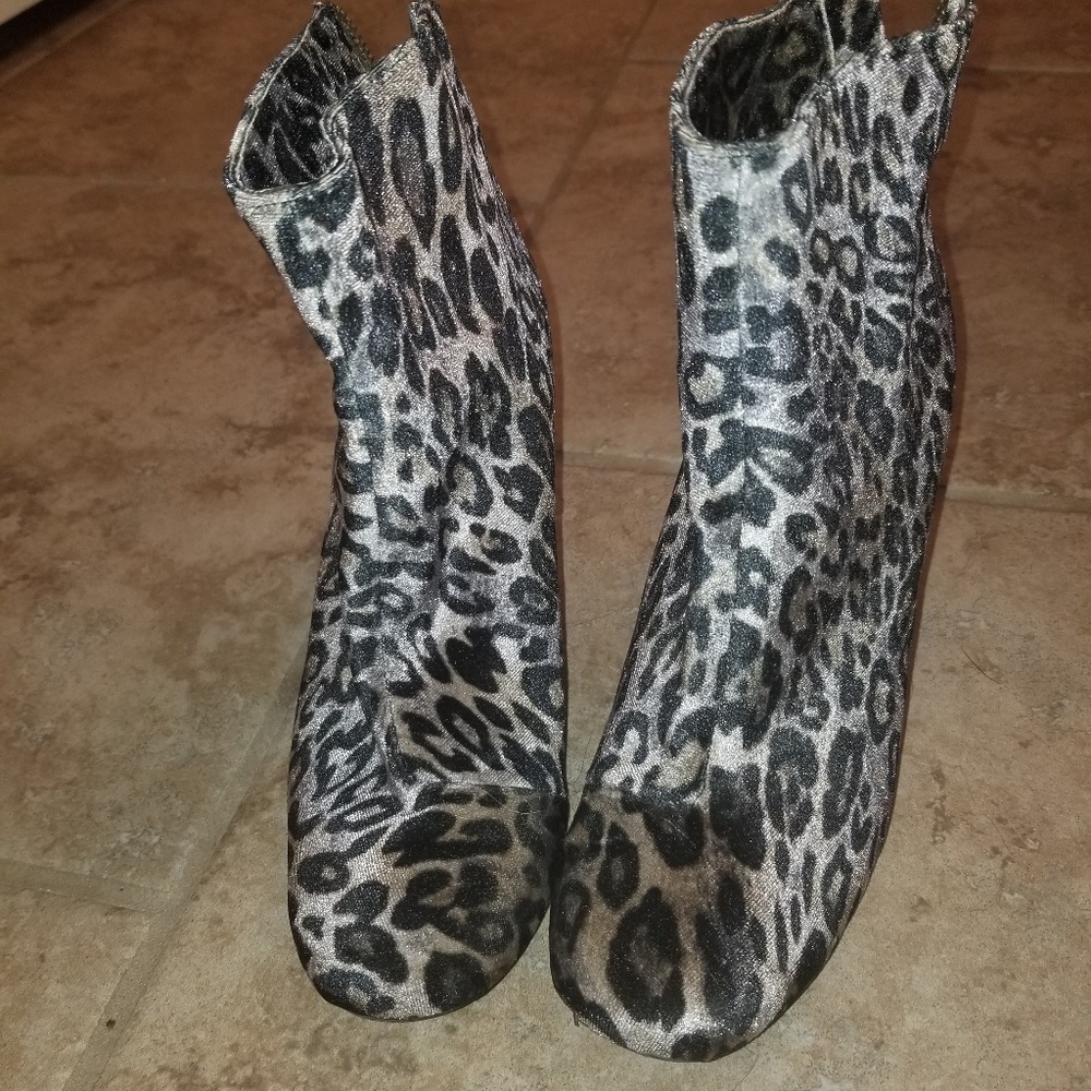Leopard booties